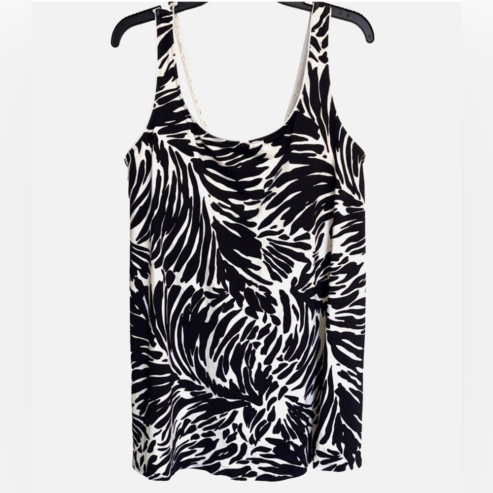 Lands’ End Swim Dress 2X Plus Tummy Control One Piece Swimsuit Black White